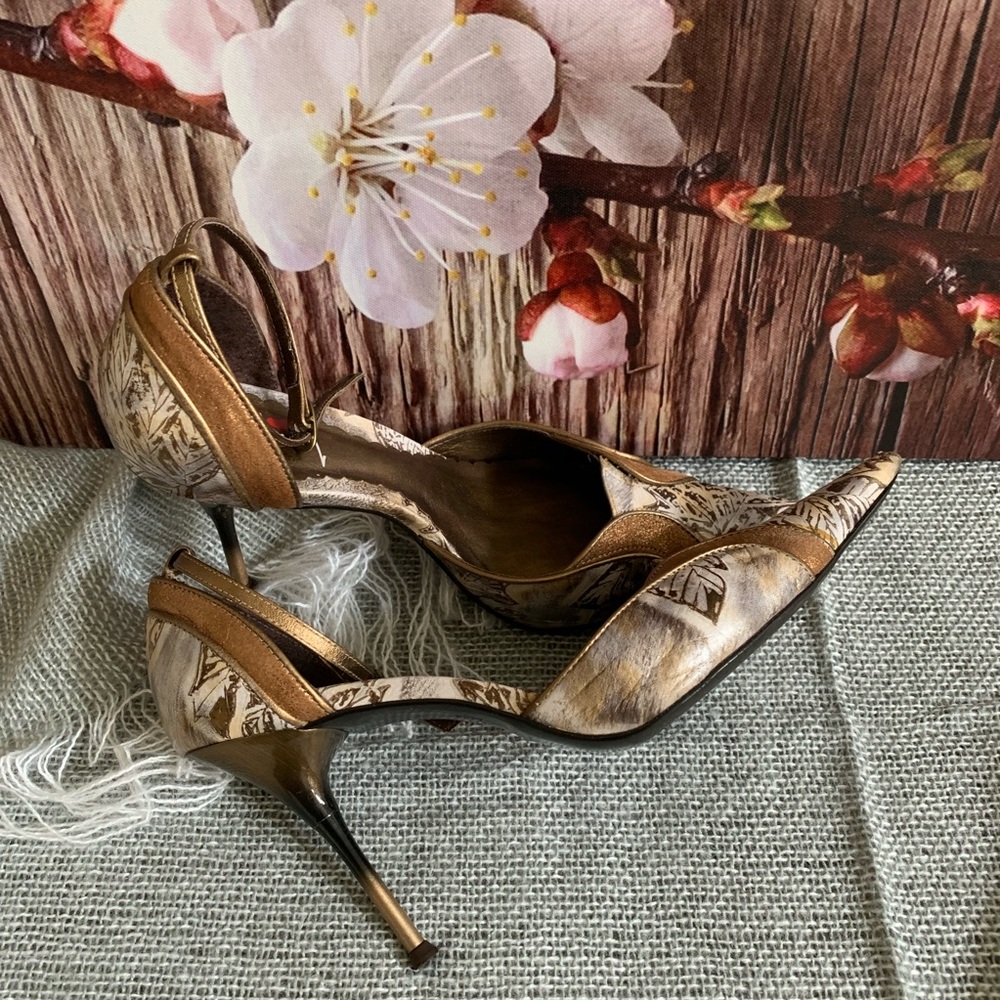 ⚡️3 for $20⚡️ Luichiny Oriana ankle strap heels